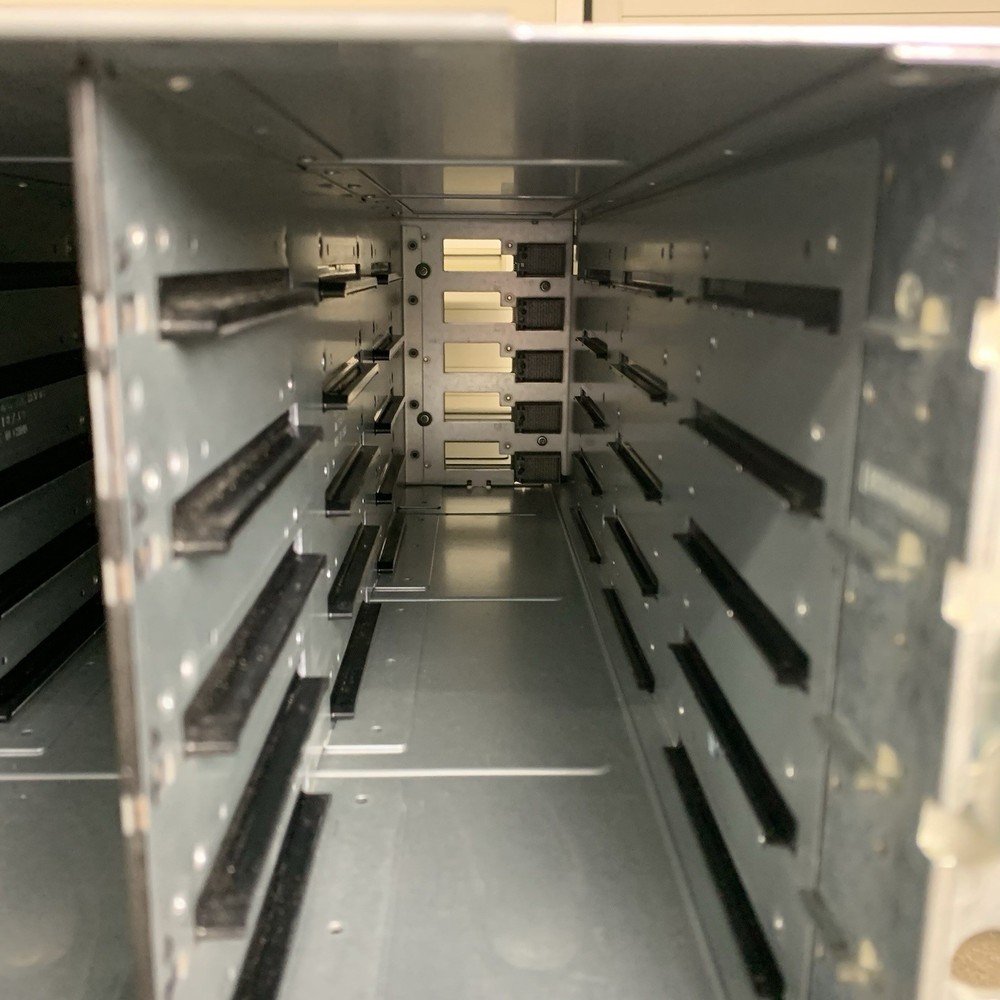 EMC Isilon H400 INFDPS 4U Hybrid Array 3.5" Bay 4 Barebones Chassis No Boards