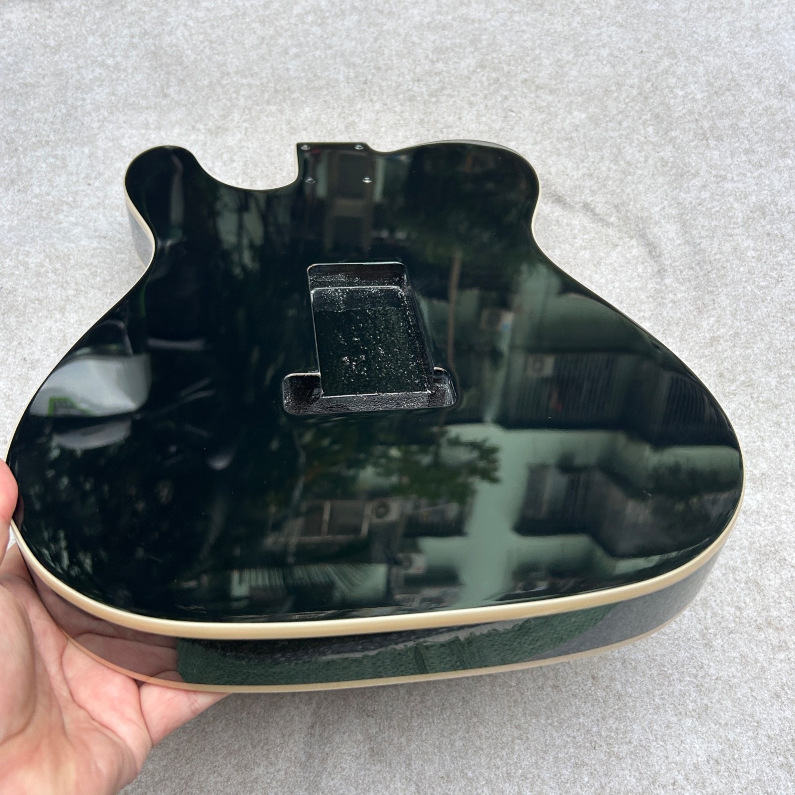 Guitar Body Tele Alder wood HH black 4.95 LBS Tremolo Bridge