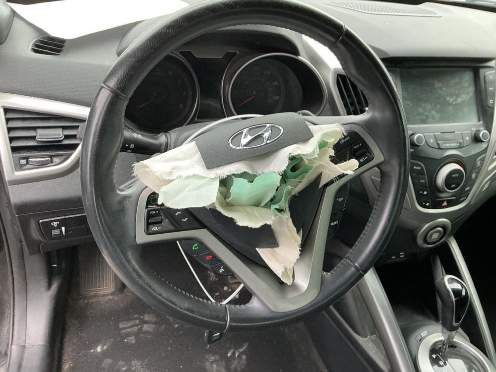 VELOSTER 2017 Glove Box 4968523