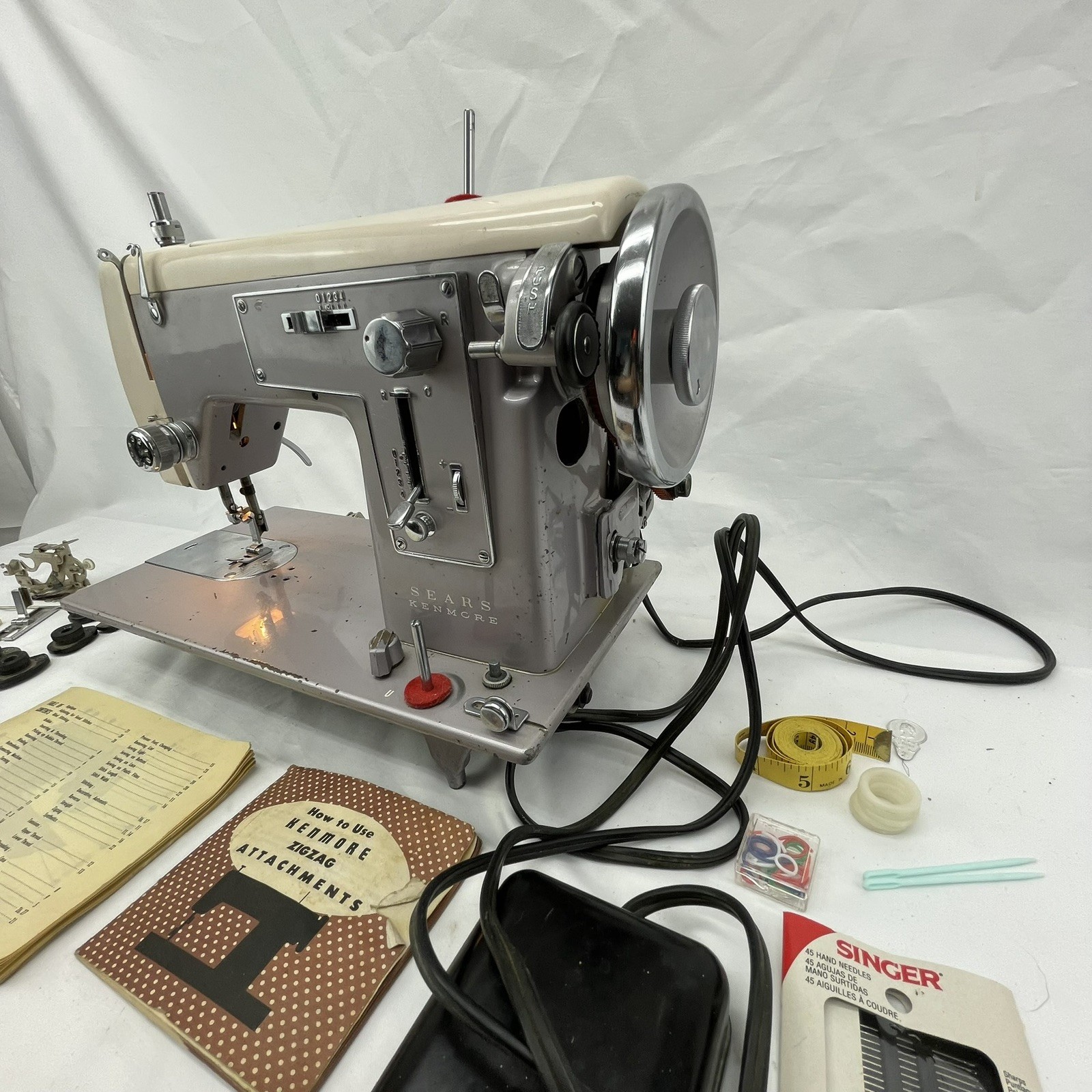 SERVICED - KENMORE 158 HEAVY DUTY 1 Amp Steel Zigzag Sewing Machine JAPAN