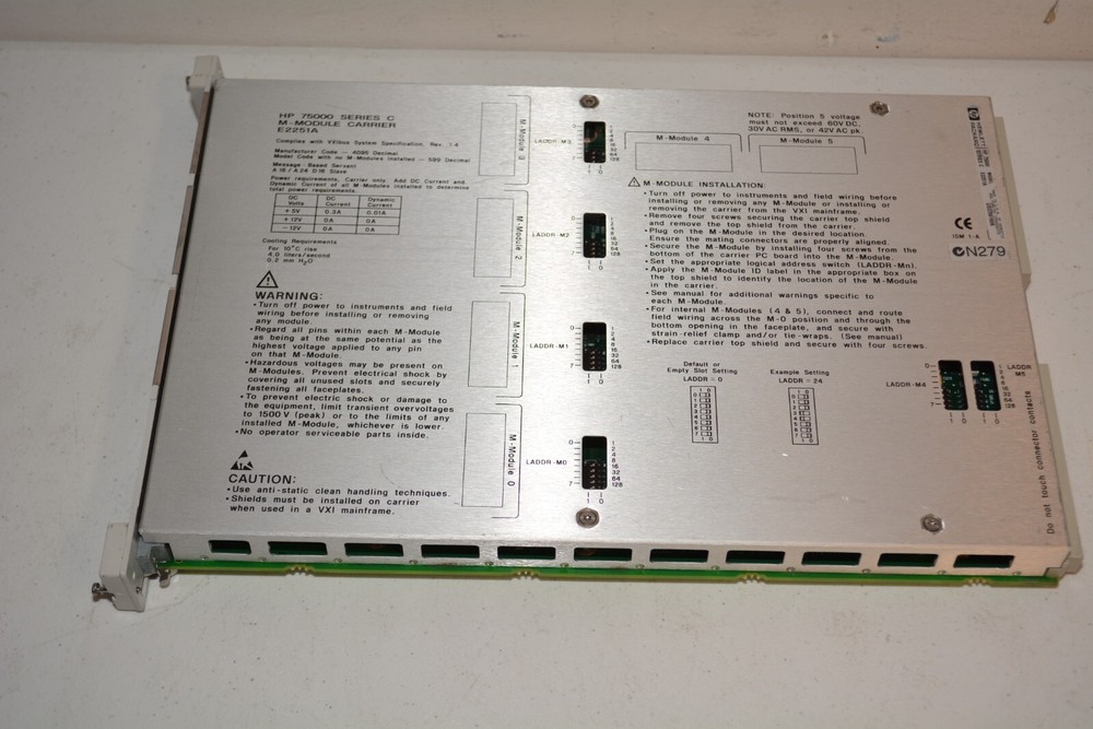 HP E2251A M-Module Carrier 75000 Series C VXI Module #W4226