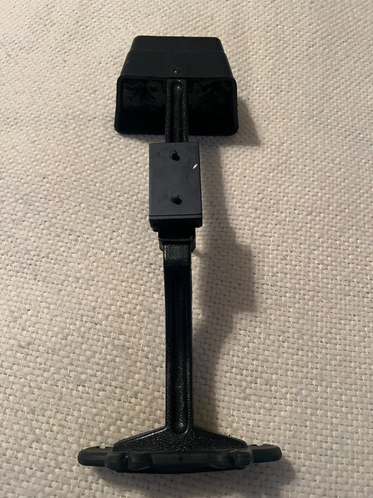 The Game Tracker 6 Arrow Quiver