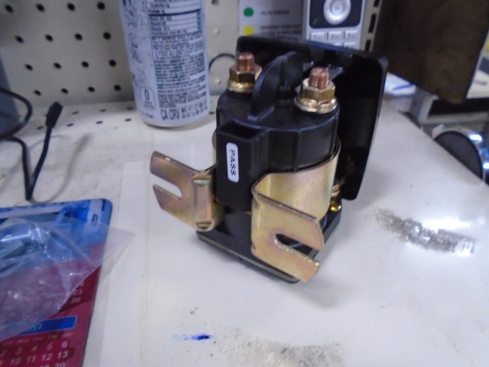 Bergstrom Battery Separator 12V 200AMP 651383BSM
