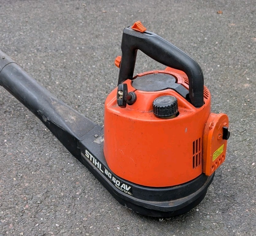 Vintage Stihl # BG60AV Leaf Blower  Pulls Over