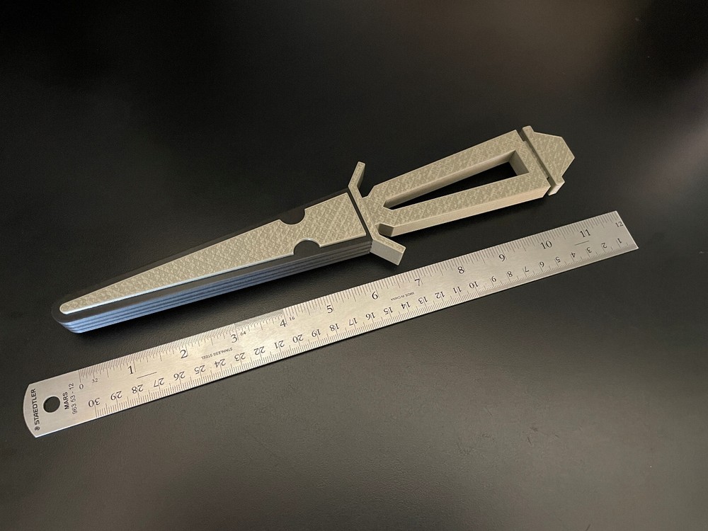Mirror Mirror dagger - 1966 Star Trek
