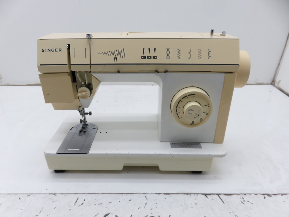 Singer 4325C Sewing Machine - Untested As-is