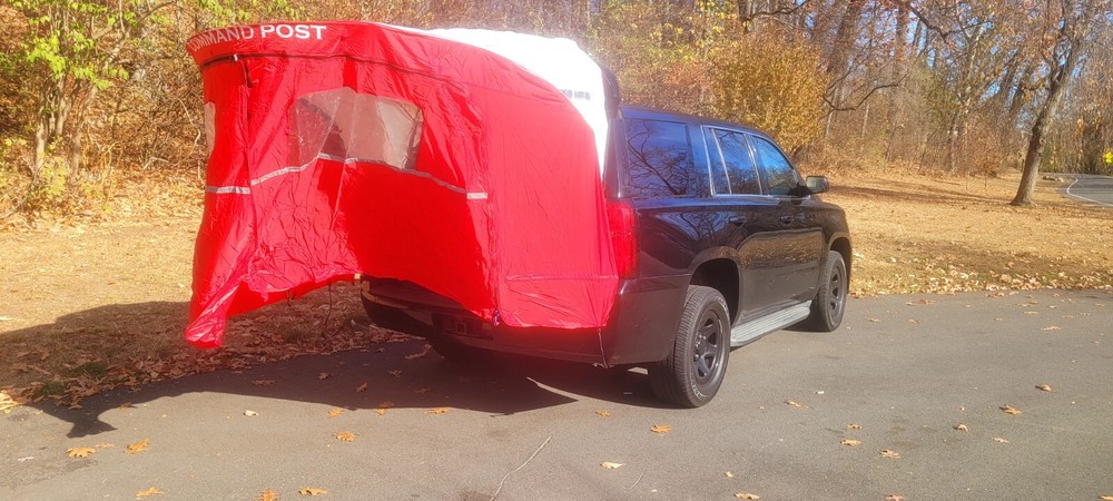 FULLSIZE SUV COMMAND POST EMERGENCY MANAGEMENT FIRE/ SEARCH RESCUE REAR SUV ⛺️