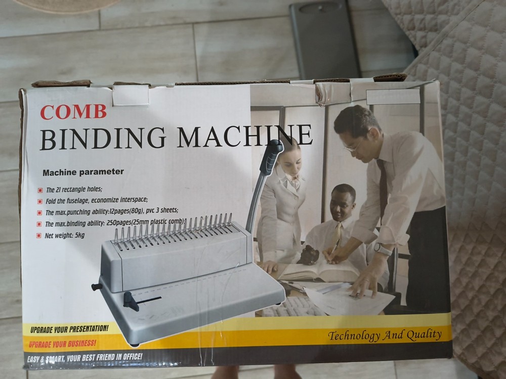 COMB BINDING MACHINE & SUPPLIES