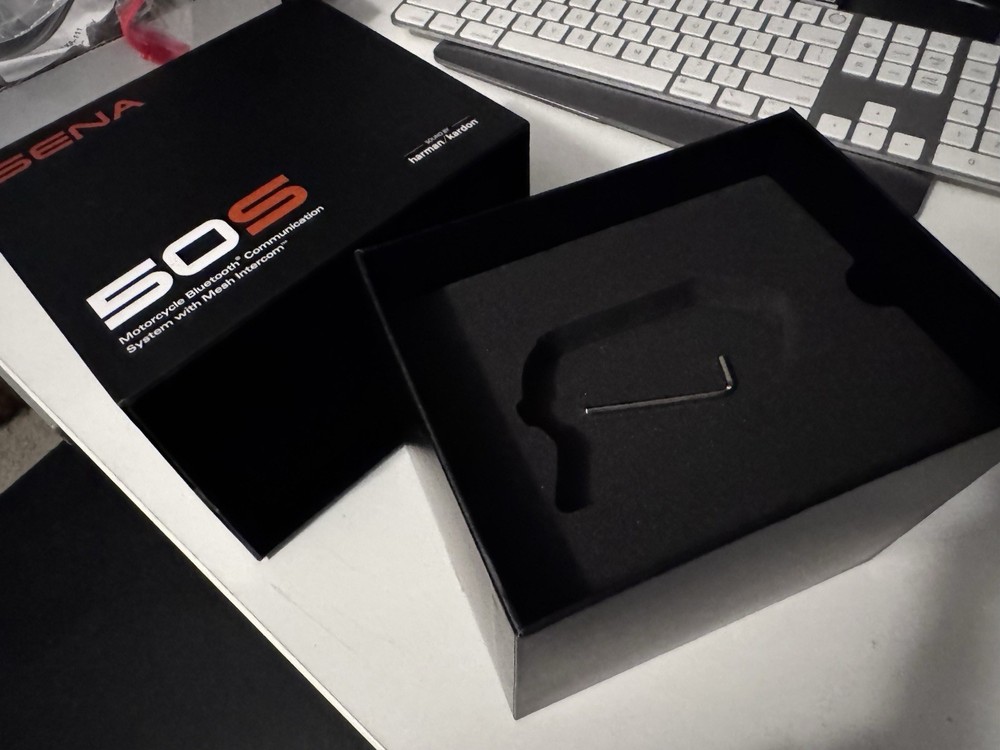 Sena 50S Motorcycle Bluetooth Communication System - WITH MESH !!!