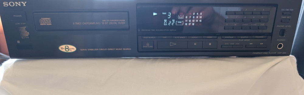 Sony Compact Disc CD Player CDP-590 Japan TESTED