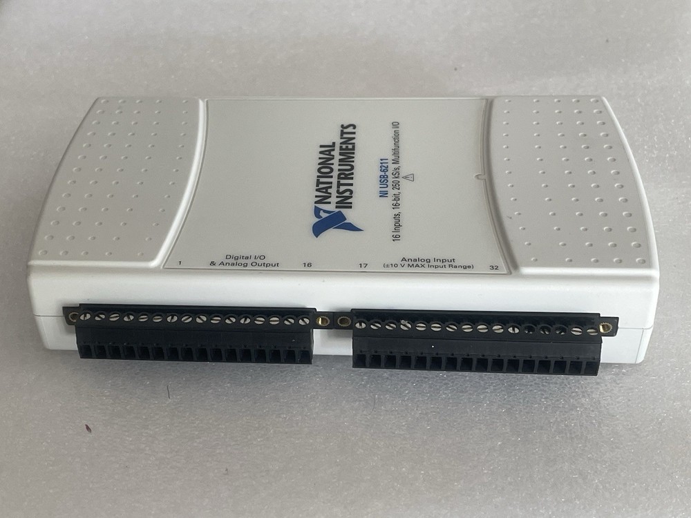 NATIONAL INSTRUMENTS NI USB-6211