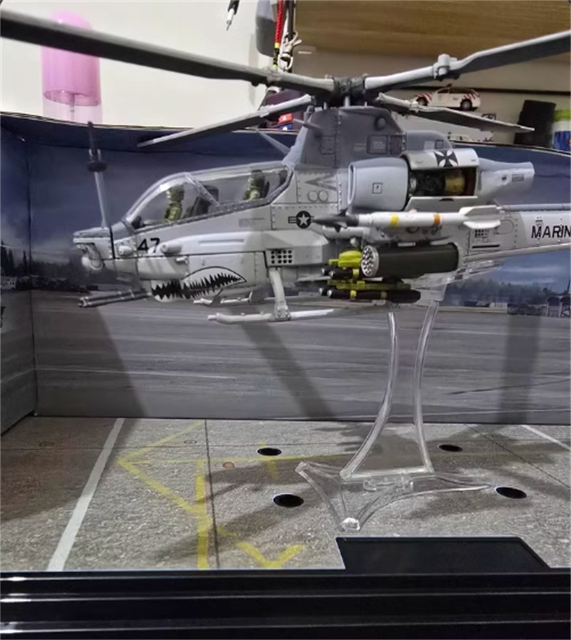 1/72 USMC Bell AH-1Z 'Viper' Helicopter Static Model Plane New Collection Gift