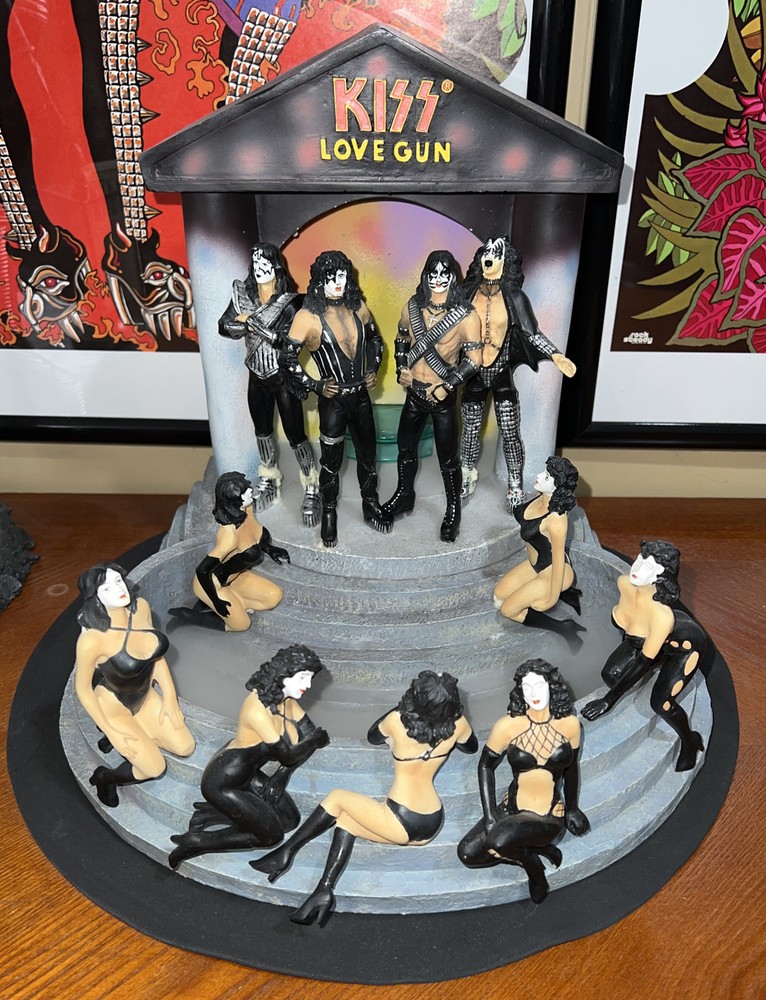 Kiss Memorabilia Love Gun Mister