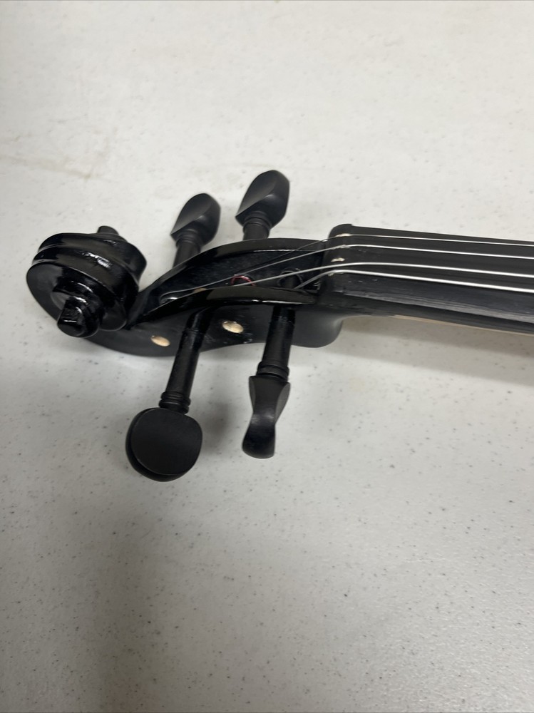Kerrey Violin Student Black W/Case String Size 4/4