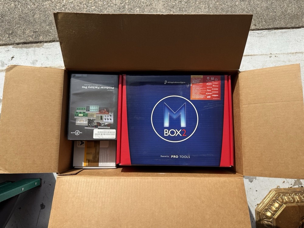 Digidesign Mbox 2 Factory Studio Bundle