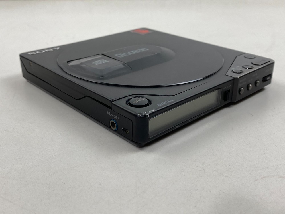 Vintage Sony D-150 Discman Portable CD Player