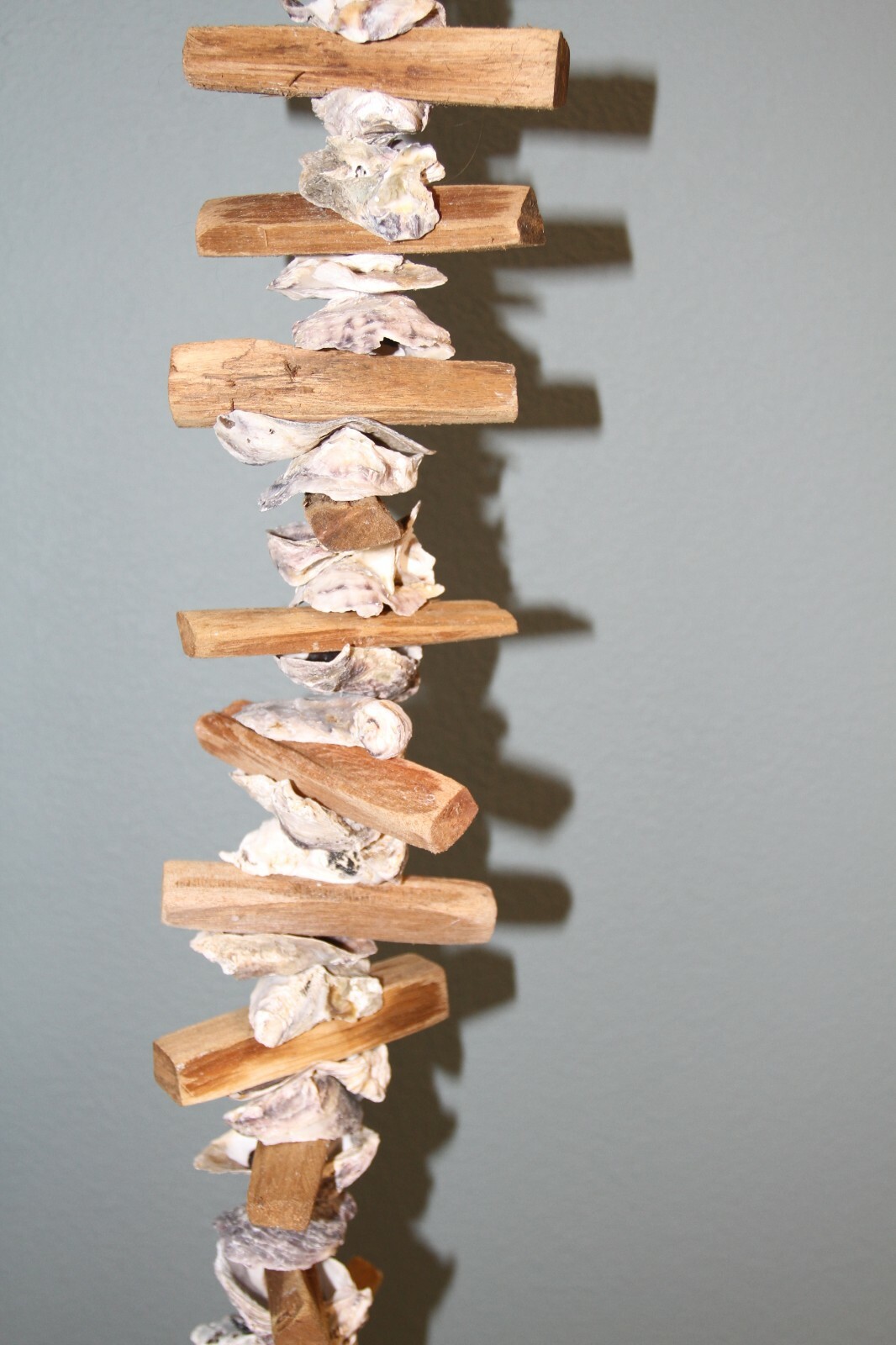 Oyster Bar Hanging Decor Oyster Shells Driftwood Garland, Natural, 33"+ G-83