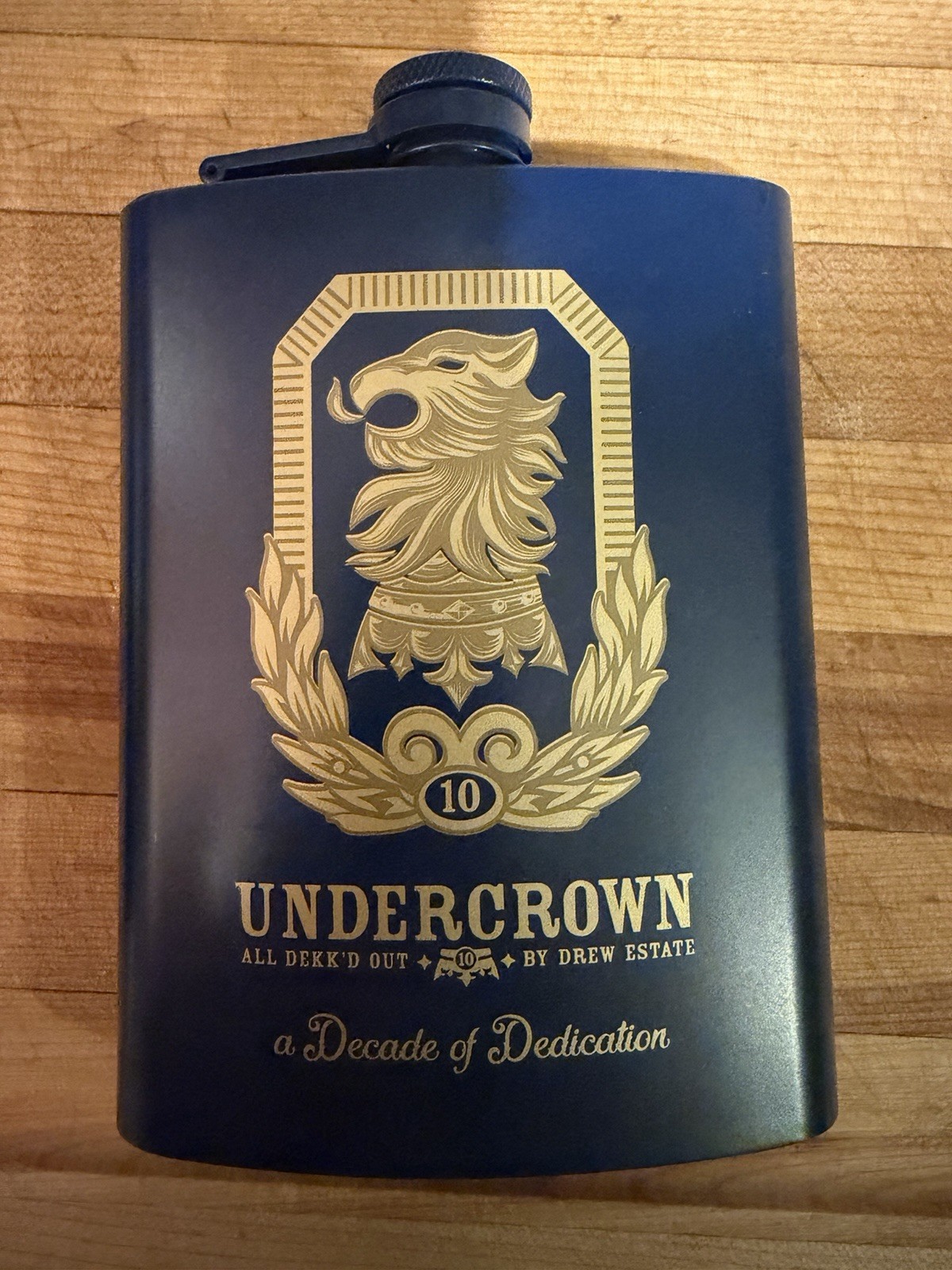 Drew Estate UnderCrown Blue Flask Maduro Cigar Accessory