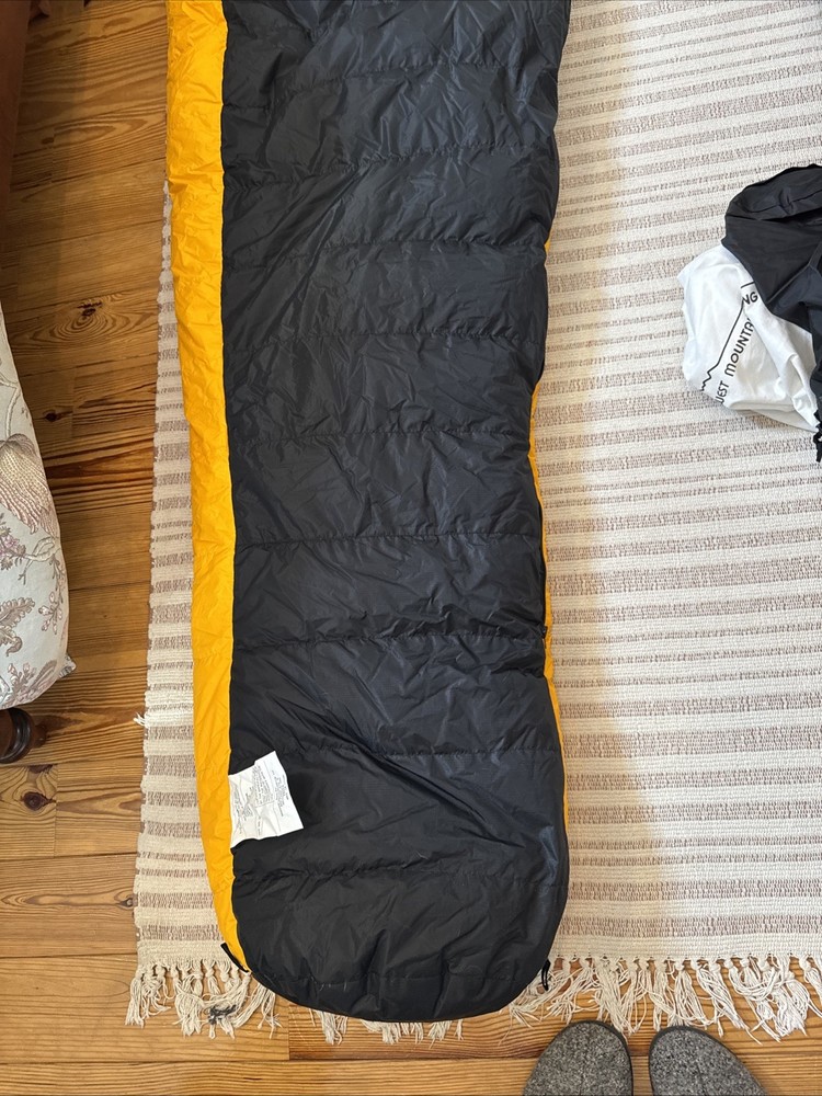 Midwest Mountaineering Down Filled Sleeping Bag. EUC