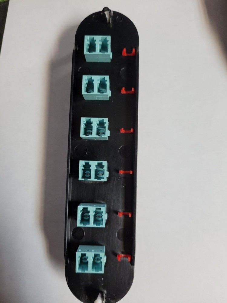 Corning CCH-CP12-E4 Patch Panel, 6 LC Duplex 10Gig Aqua OM3/OM4 Adapter