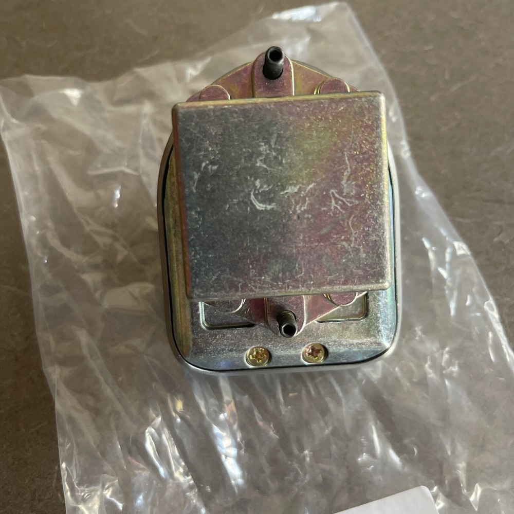 New! Master Lock 3-Digit Combination Deadbolt 3670 Multi-user Locker Lock