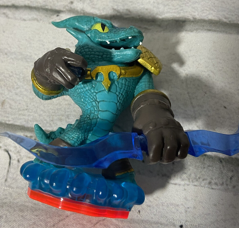 Skylanders Activision Figures Slap Shot 2014 MISSING ARROW