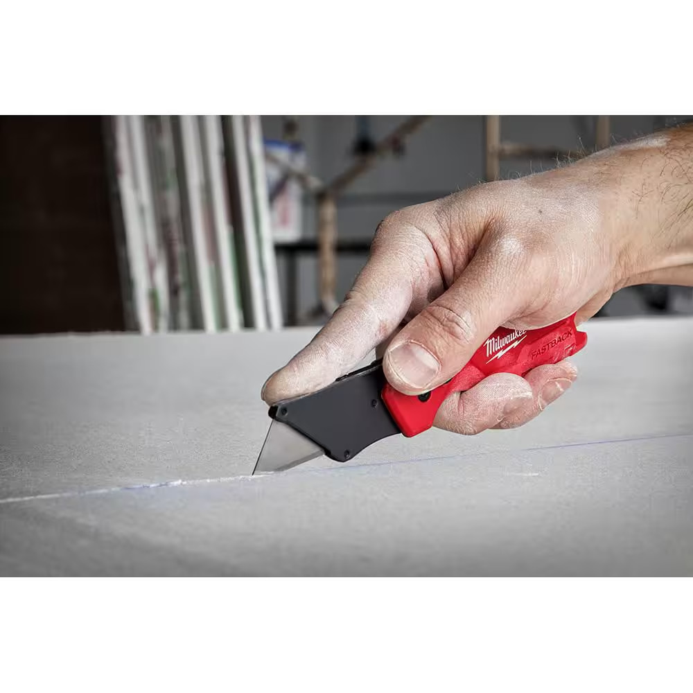 FASTBACK Compact Folding Utility Knife with General Purpose Blade