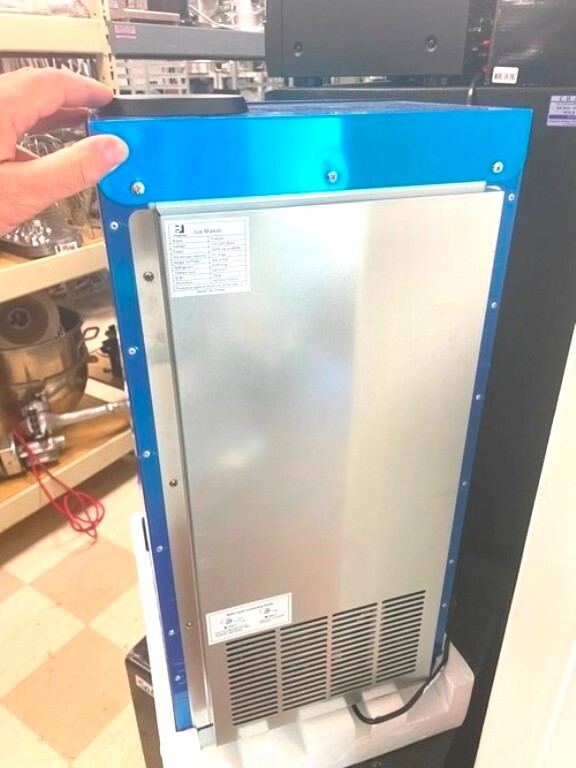 Ice Macine/ Preenex 50 LBS Ice Maker/ 115V