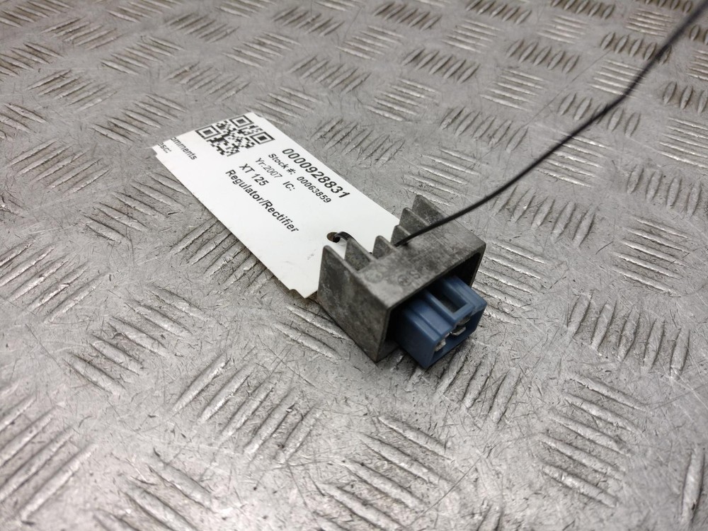 2007 YAMAHA XT 125 XT125X RECTIFIER REGULATOR