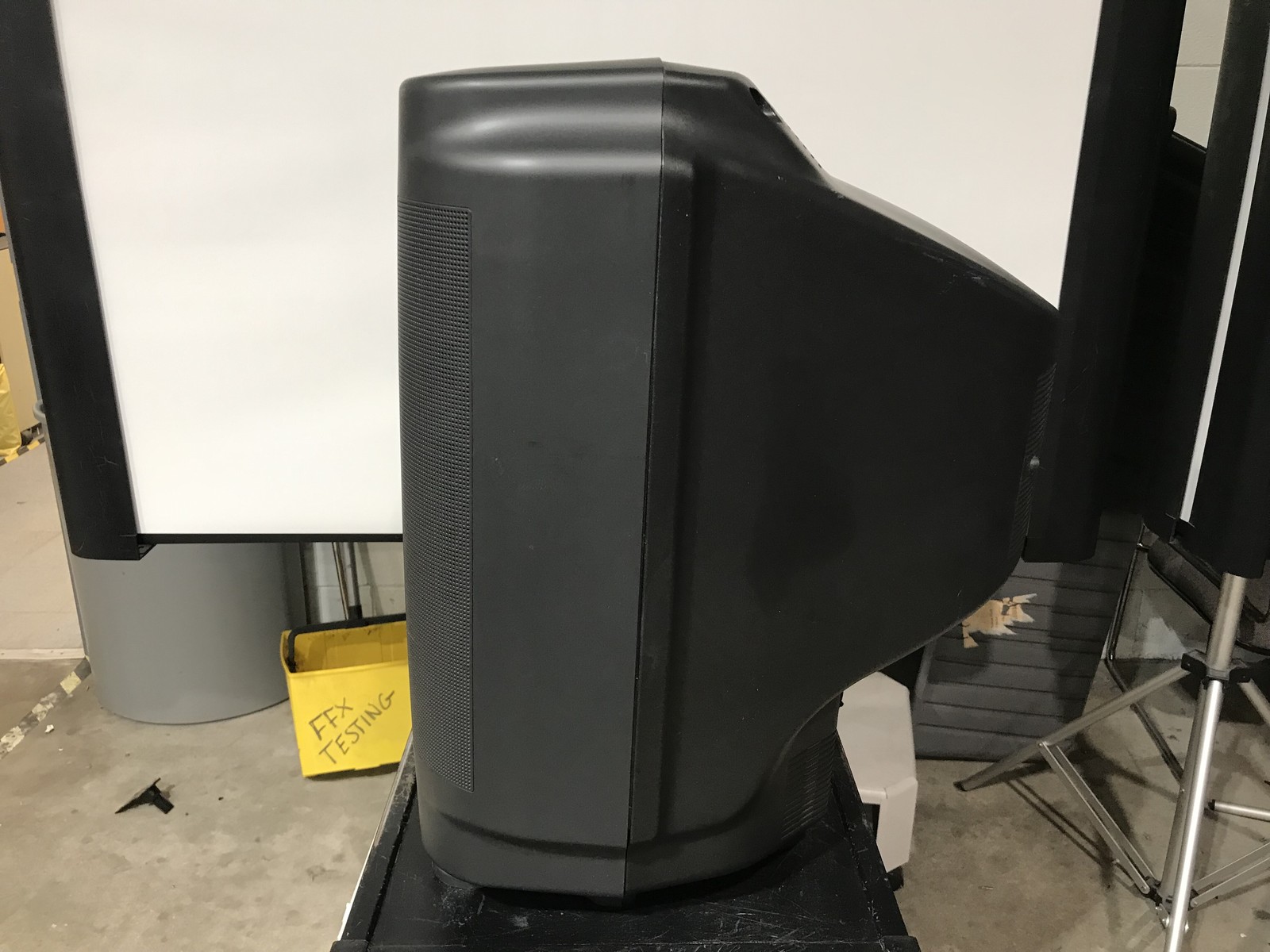 Panasonic CT-2769SW 27" CRTV Retro Gaming RCA RF Antenna - No Remote