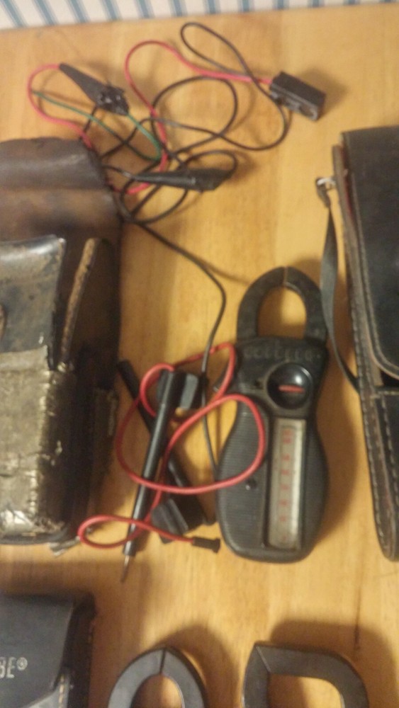 ELECTRONIC TESTING INSTRUMENTS TOTAL OF 5 PLEASE SEE PIC'S