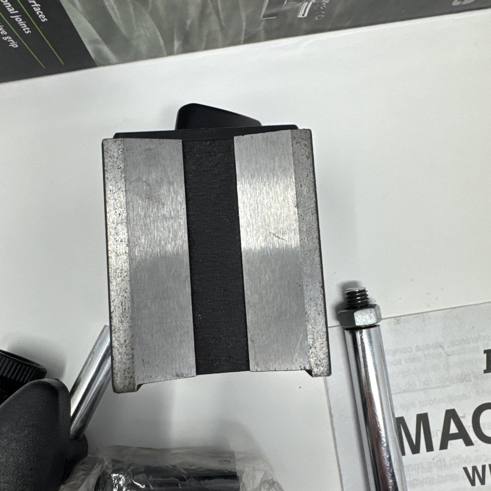 Pittsburgh Multipositional Magnetic Base w/Fine Adjustment Model 5645