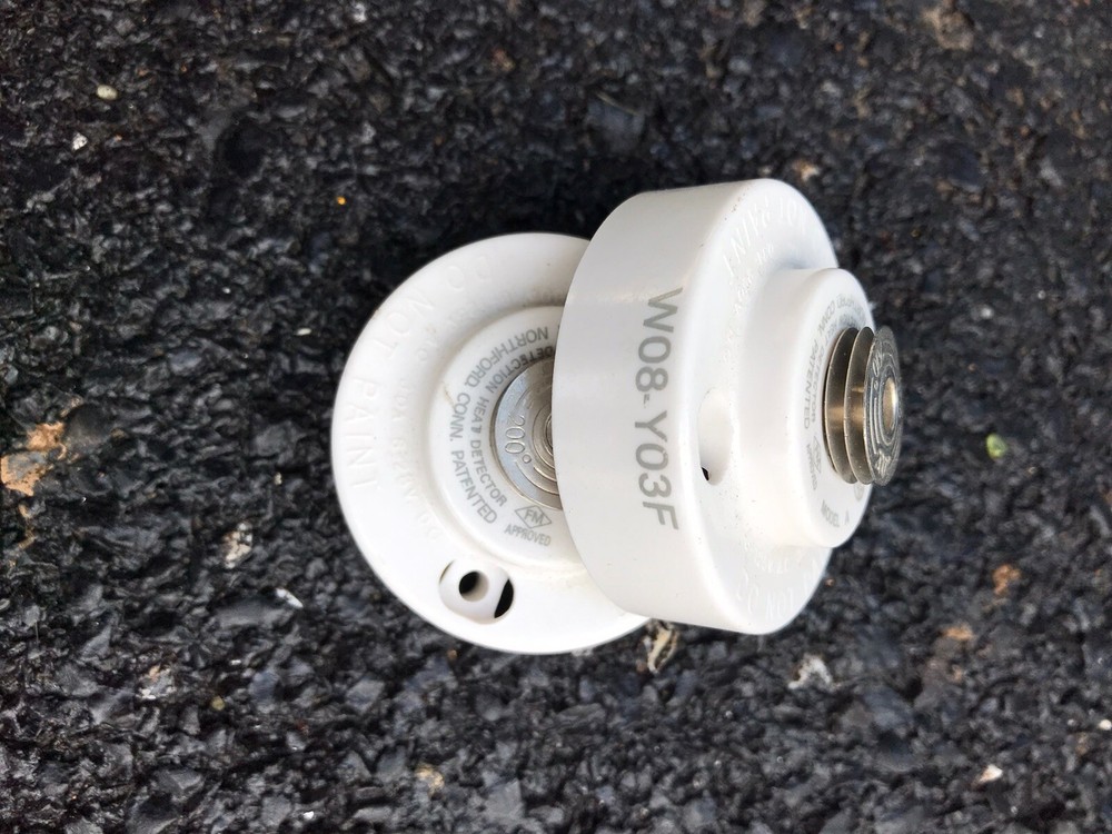 W08-Y03F-3 Heat Detector