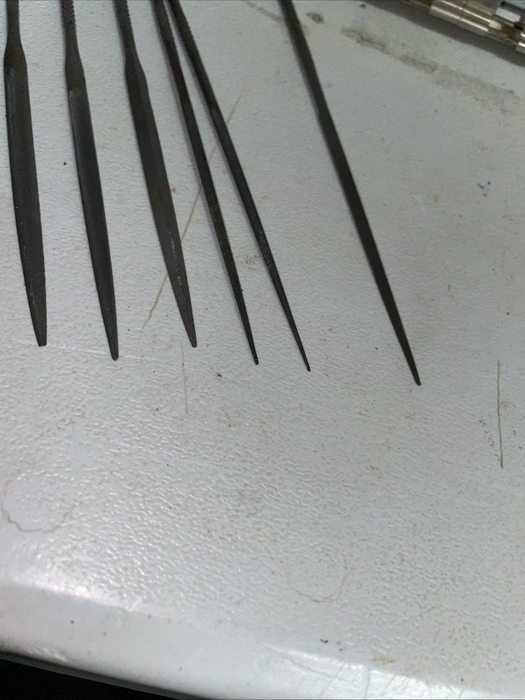 Heller Tool Co 12 Ohio Swiss Pattern Files With Case.