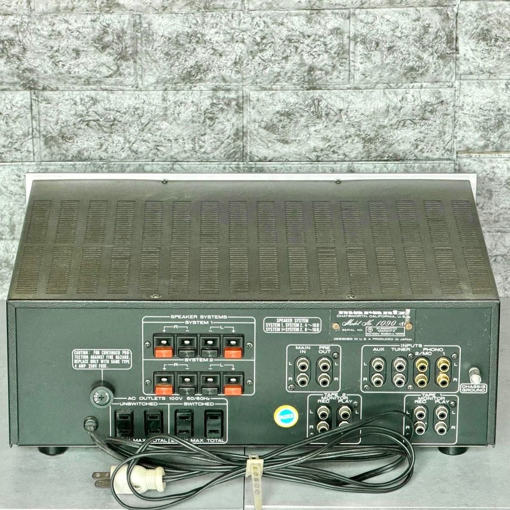 Marantz Model 1090 Integrated Stereo Amplifier Tested Working See Description