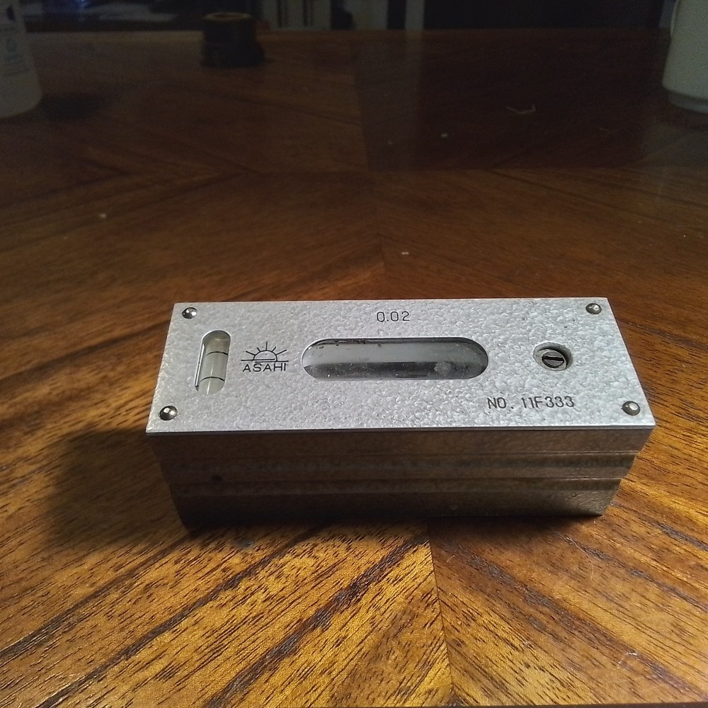 Asahi Precision Spirit Level .02mm/meter