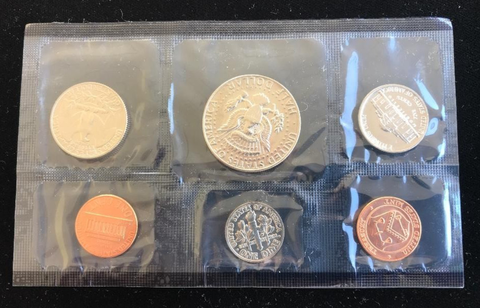 THREE 1984 UNCIRCULATED P & D MINT SETS ~ FIVE-COIN SETS EACH MINT ~US MINT PACK