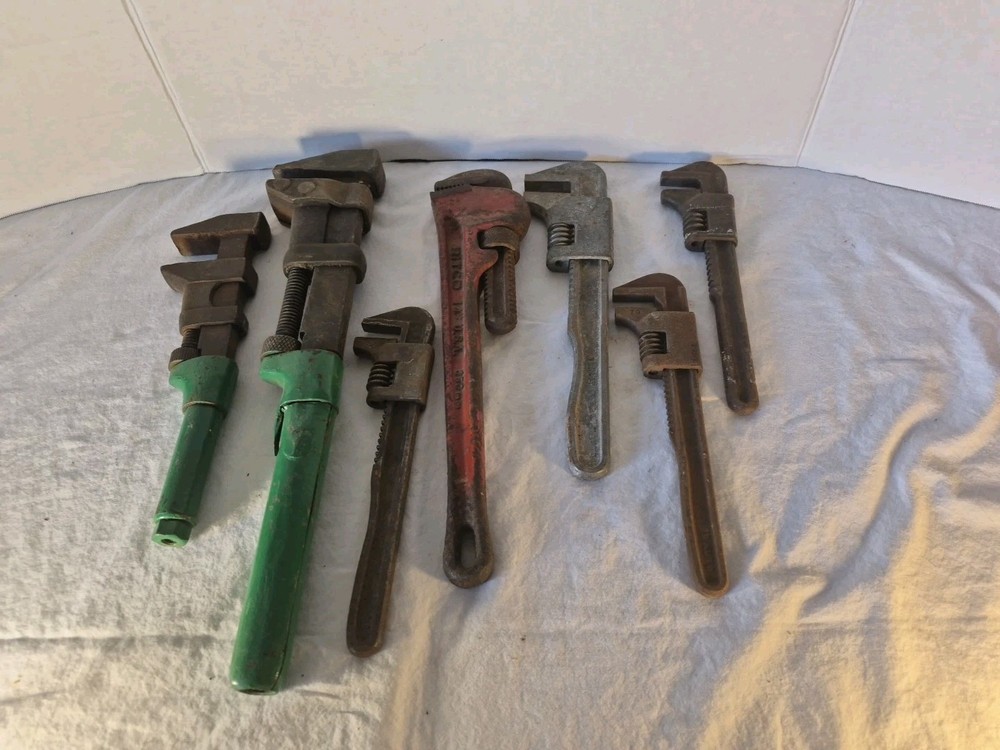 VINTAGE MONKEY SQUARE PIPE AUTO BLACKSMITHING WRENCH LOT RITCO