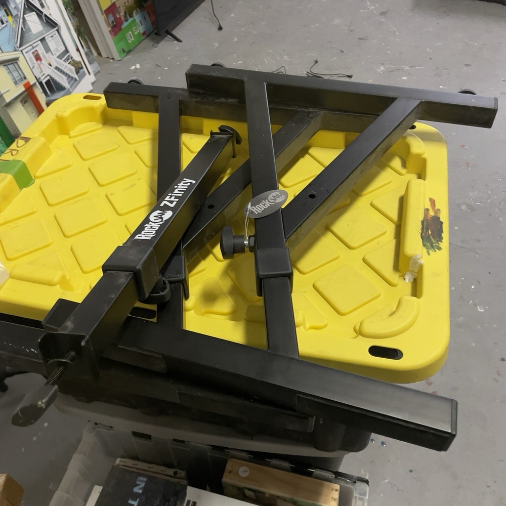 Rock Jam Zfinity keyboard Stand