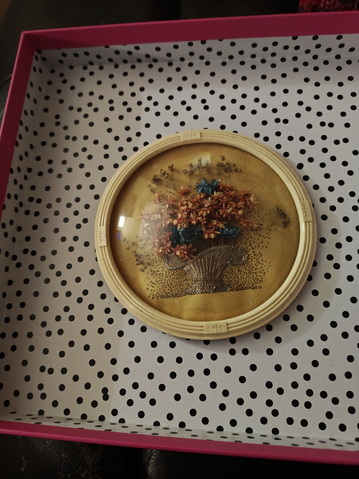 Dried Flowers Dome  Art Oval Frame Hanging  5"