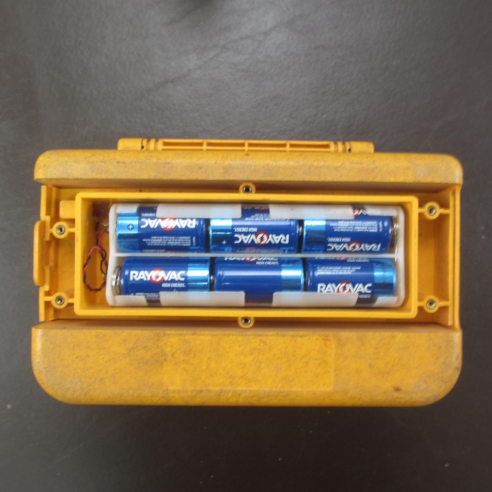 3M Dynatel 2210 Cable Pipe Fault Utility Locator Transmitter