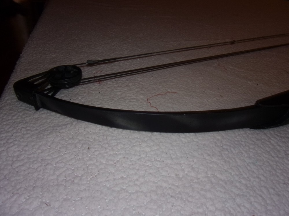 Vintage Ben Pearson Compound Bow