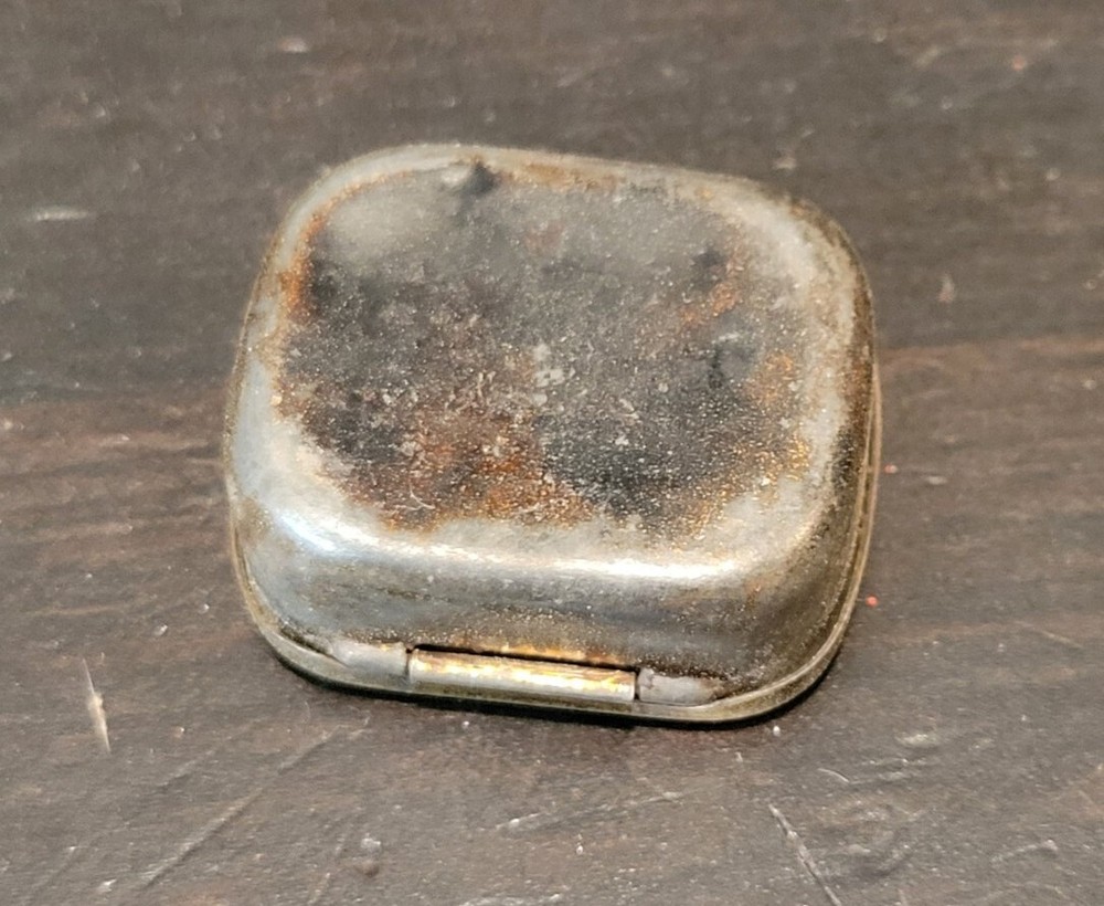 Gramophone phonograph needle Tin Columbia Loud Empty Scratching