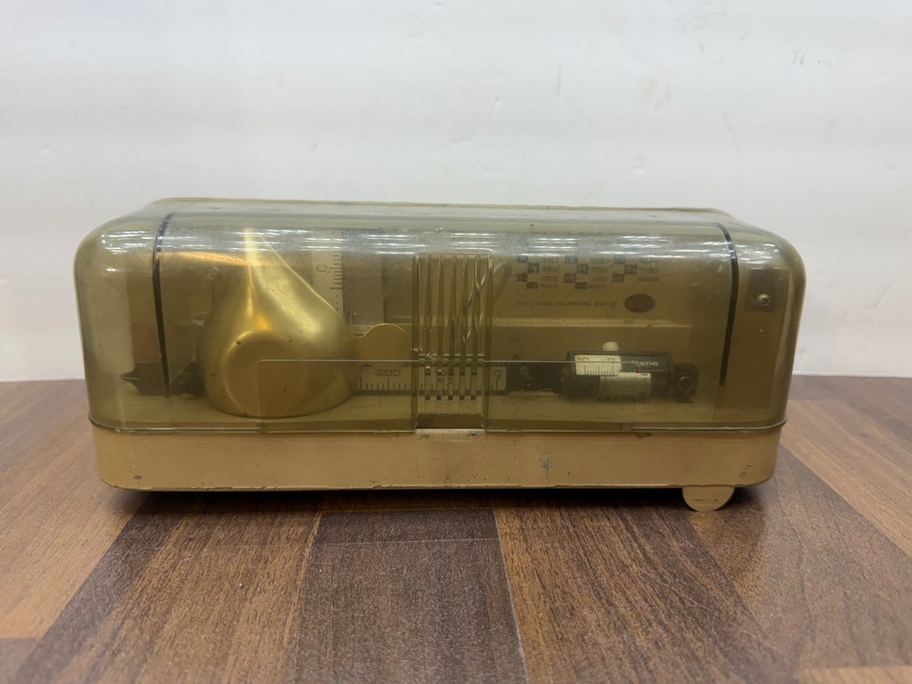 Ohaus 10 10 Reloading Beam Scale