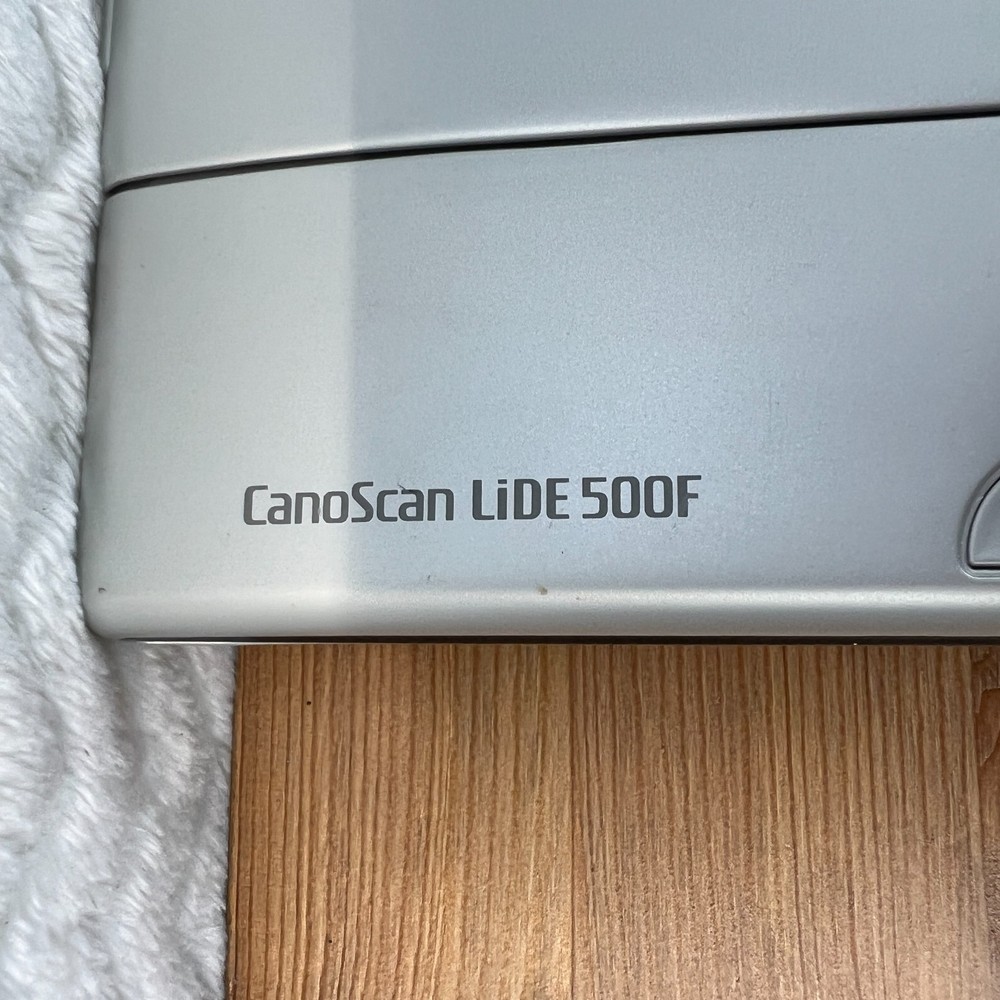 CanoScan LiDE 500F Scanner with USB Cable
