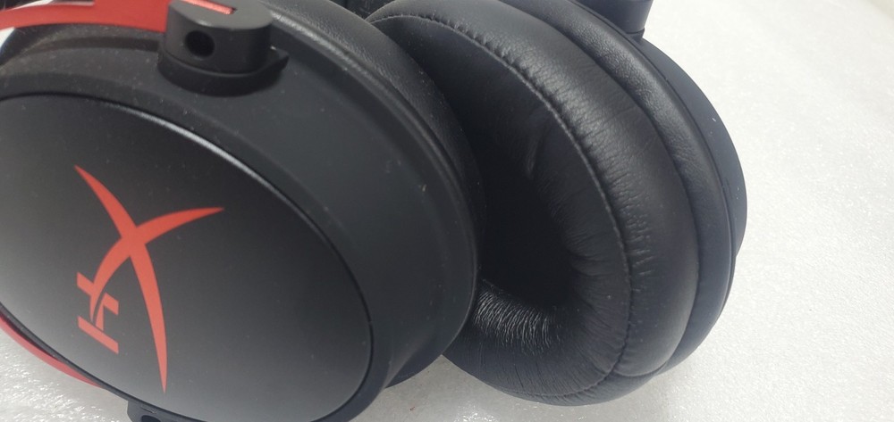 HyperX Cloud Alpha Gaming Headset Wired Dual Chamber Drivers