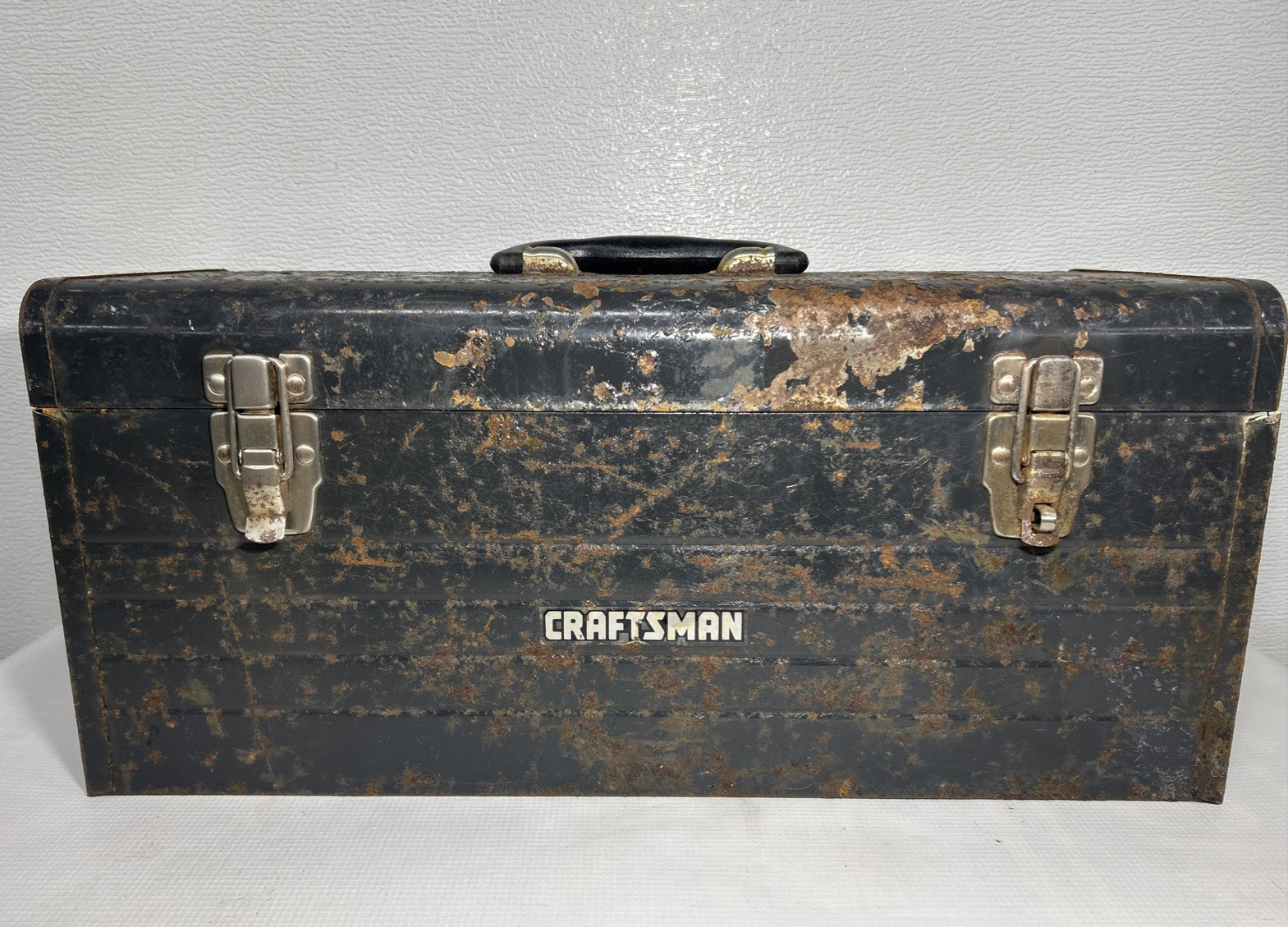 Vintage Sears Craftsman Gray Metal Tool Box Nice Patina 20”L x 8”W x 9"H w/Tray
