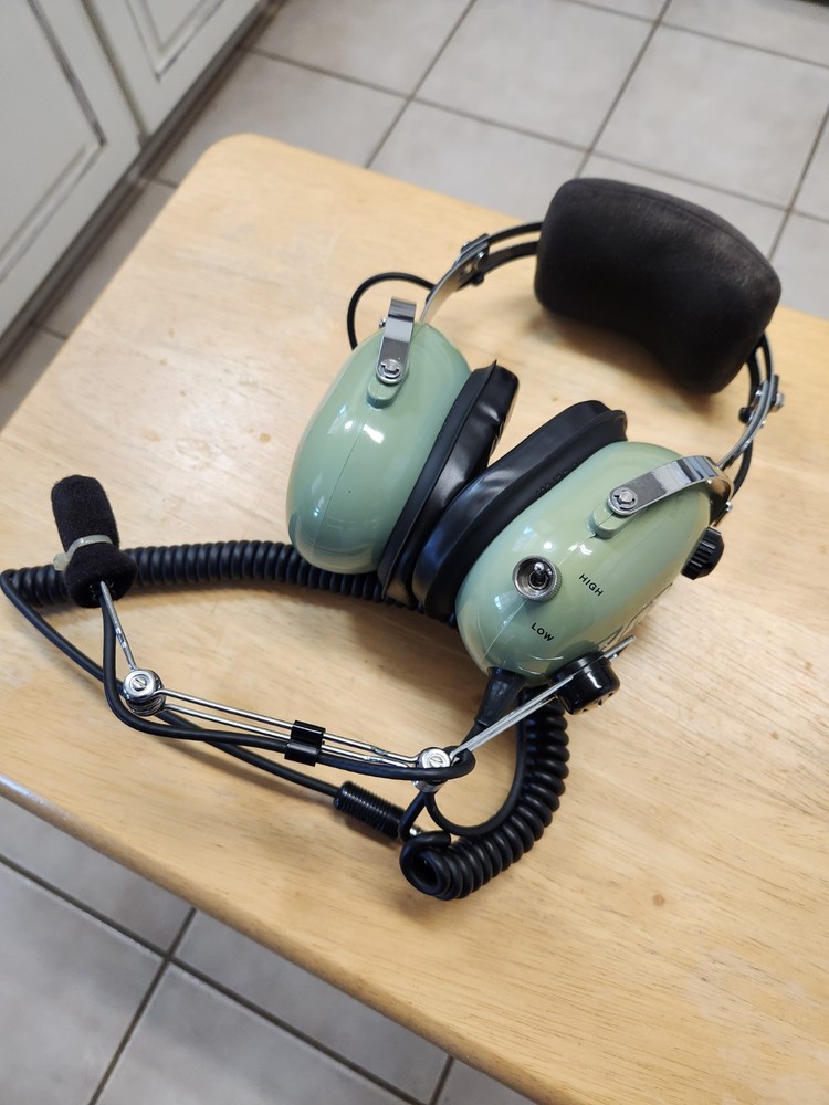 David Clark H10-66 Aviation Headset