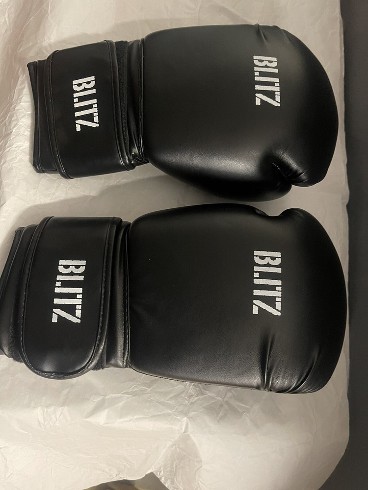 Blitz 16 Oz Training Boxing Gloves New