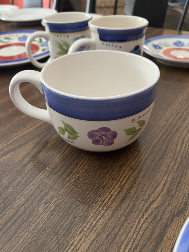 Gibson Designs Bellissimo 13-piece Dinnerware Set